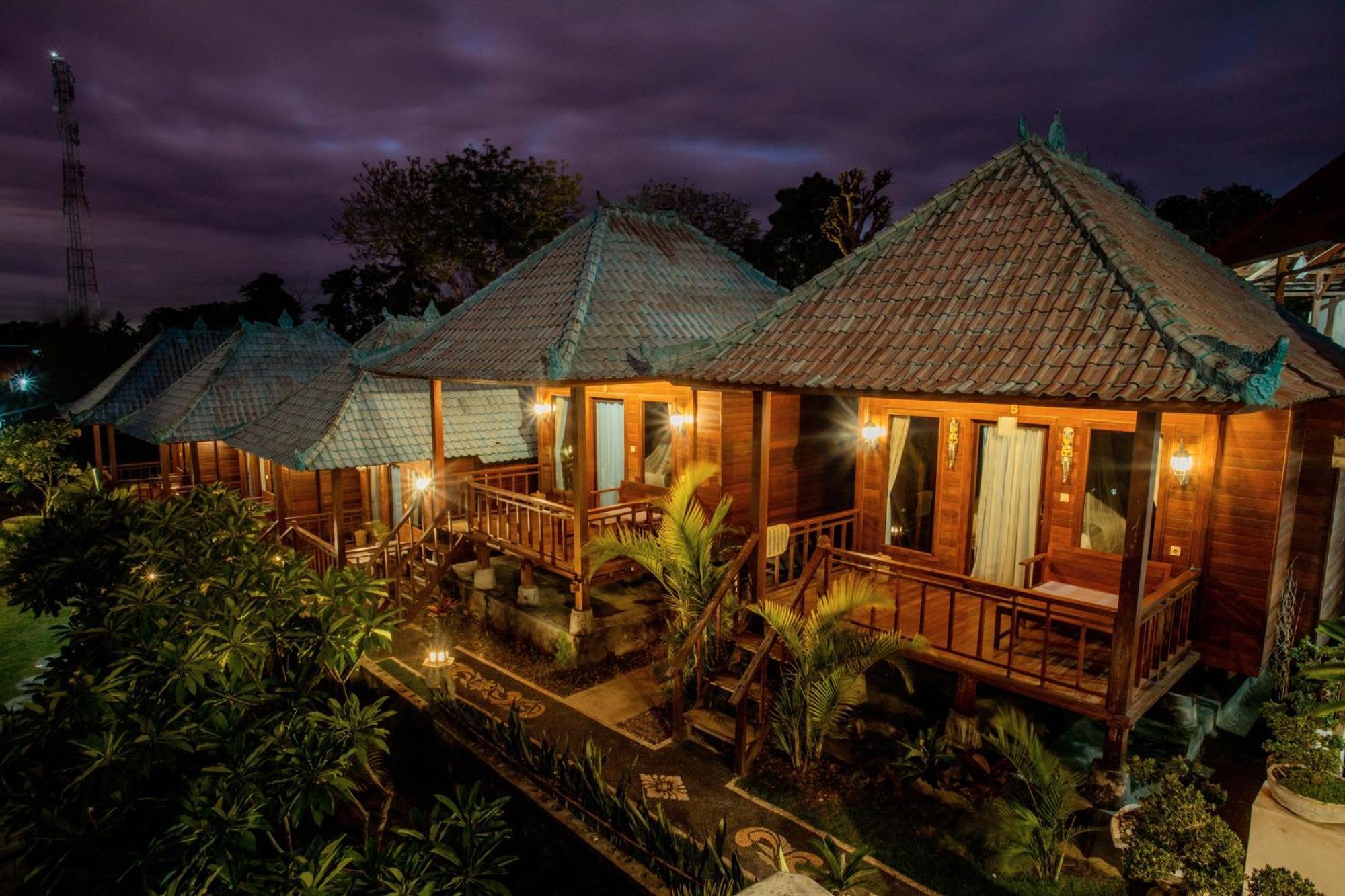 Tawe Ocean Blue Villa Lembongan Exterior photo